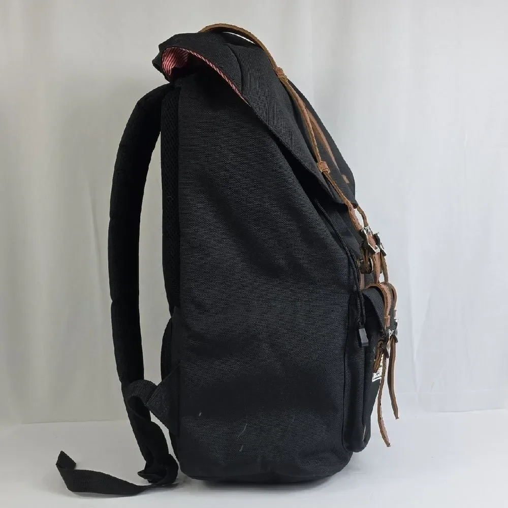 Herschel Supply Co. Little America Backpack.